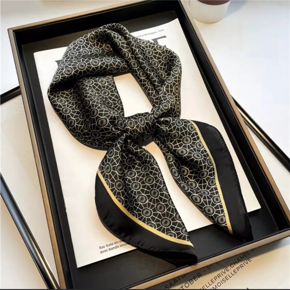 New Elegant Black and Gold Patterned Women's Neck Scarf